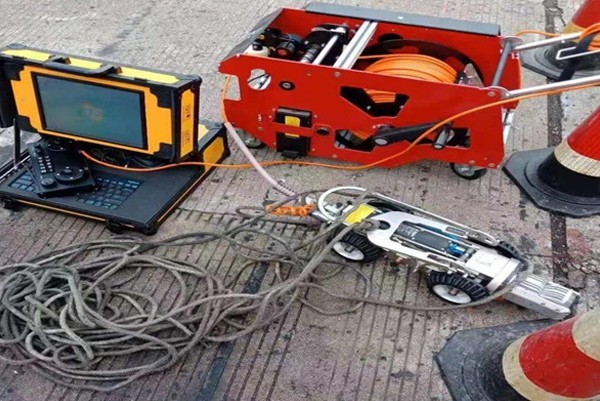 镇赉CCTV管道检测机器人